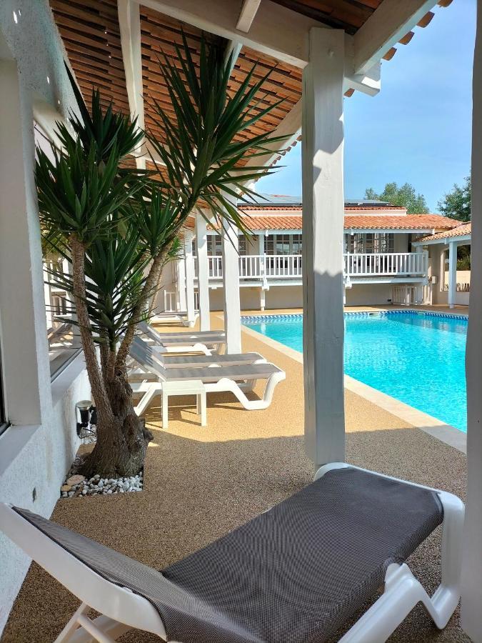Hotel Et Spa Les Cleunes Oleron Saint-Trojan-les-Bains Exterior foto